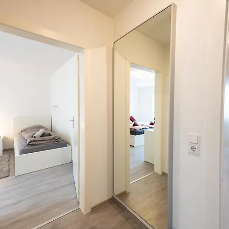 Schoenstes Wohnen In Mittelstadt Apartment *